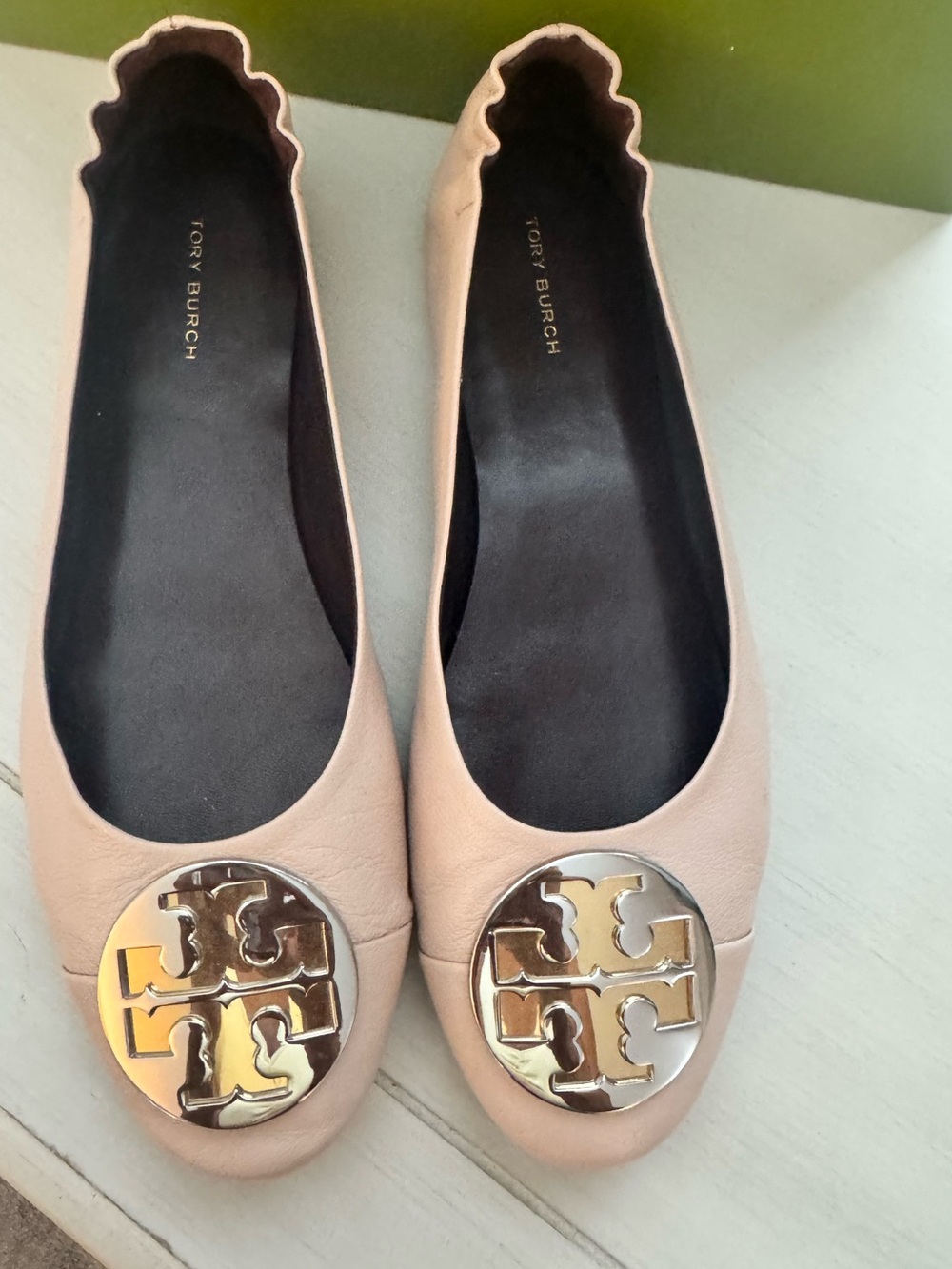 Tory Burch Rose Pink & Gold Leather Logo Ballet Flats/ Great Condition/ Size 9